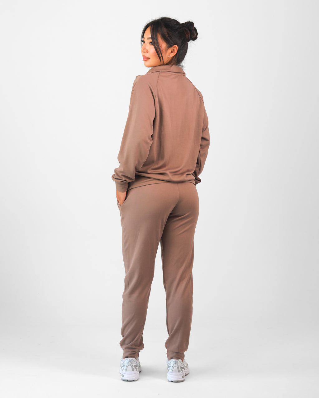 BOLDISH TROUSERS WITH LEG BANDS