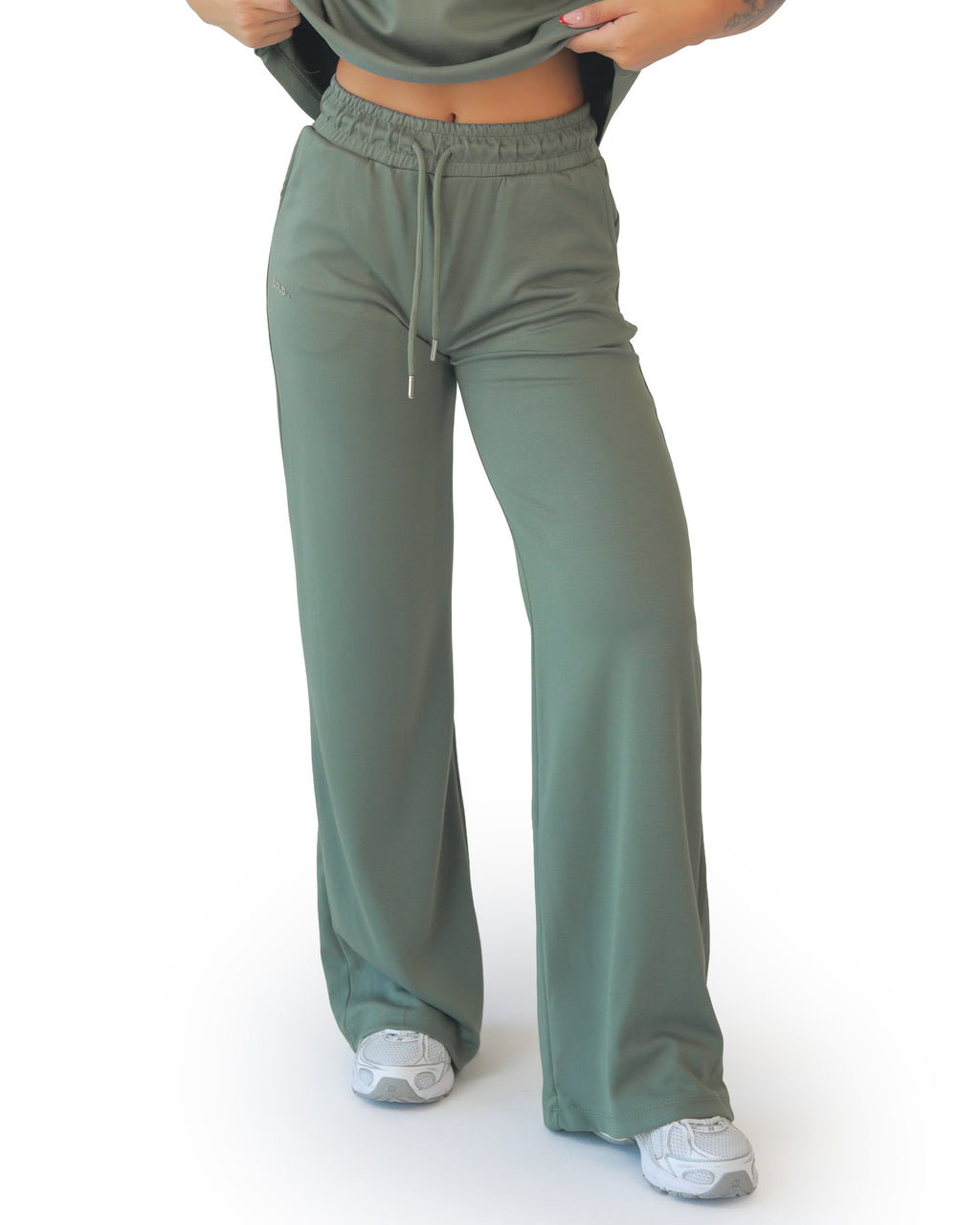 BOLDISH STRAIGHT TROUSERS
